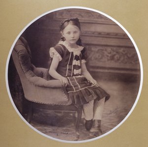 Colette a la edad de 5 años, 1878 de French Photographer